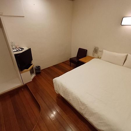 Long Cherng Hotel Luodong Luaran gambar