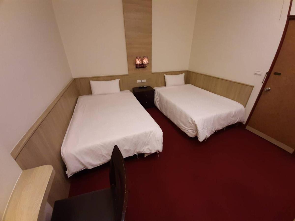 Long Cherng Hotel Luodong Luaran gambar