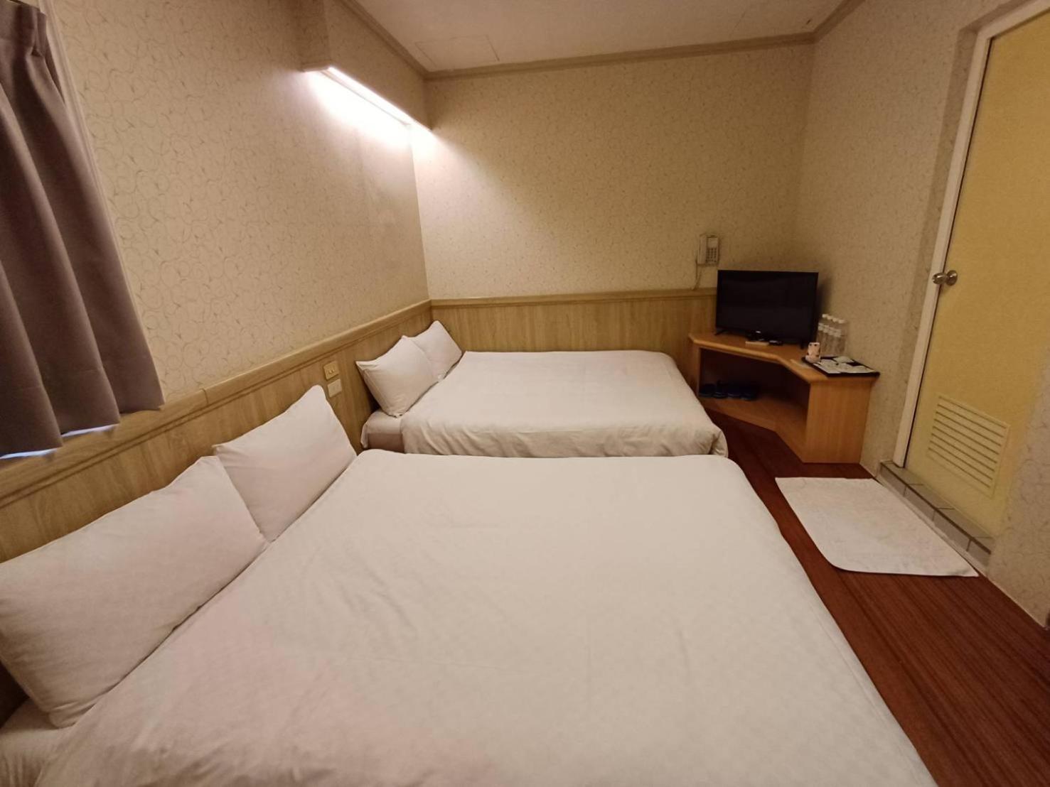 Long Cherng Hotel Luodong Luaran gambar