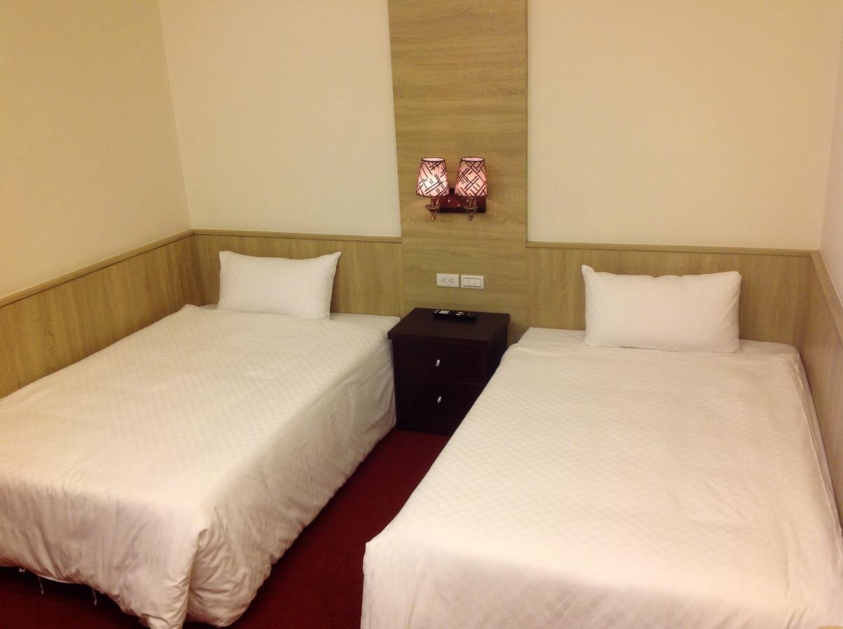 Long Cherng Hotel Luodong Luaran gambar